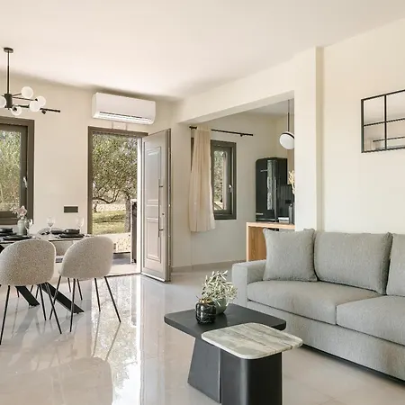 Palazzo Di Agathera Kefaloniaprivatevillas Villa *